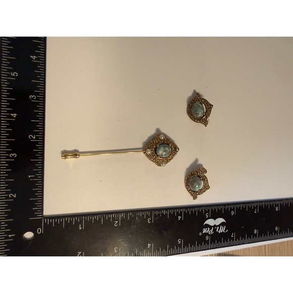 Sarah Coventry Jewelry - Vintage Sarah Coventry Gold Tone Faux Turquoise Pearl Stick Pin Earrings Set